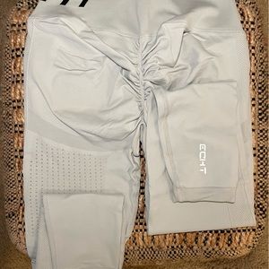 NWT Scrunch Leggings
